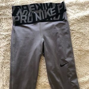 Nike pro leggings